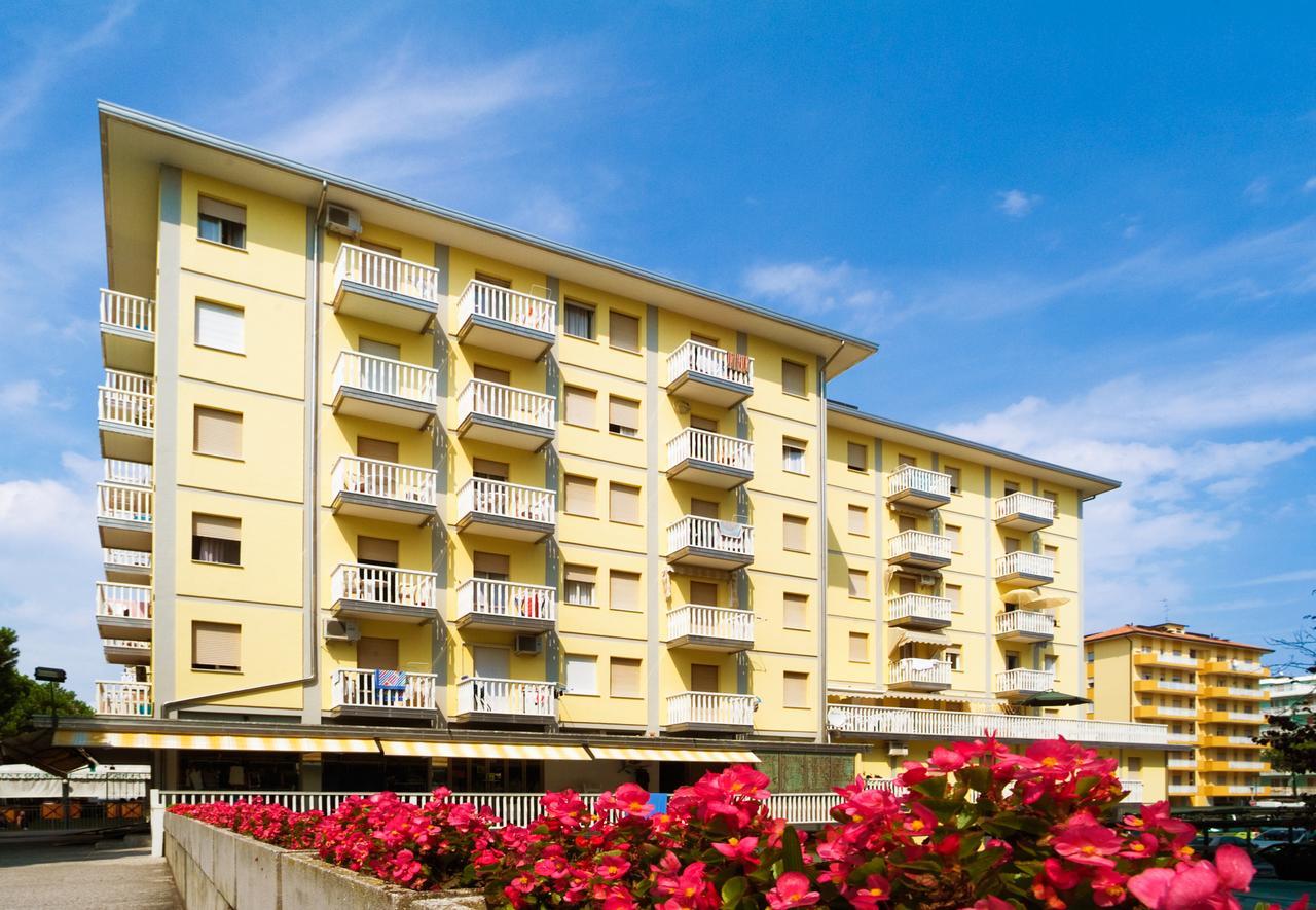 Ivana Belmare Apartaments 比比翁 外观 照片